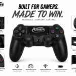 وحدة تحكم لاسلكية احترافية لجهاز بلاي ستيشن 4 (PS4/Slim/Pro/) مزودة بمستشعر حركة سداسي المحاور، ولوحة لمس تفاعلية، ومنفذ صوت 3.5 ملم، وخاصية اهتزاز مزدوجة - لوحة ألعاب عالية الدقة باللون الأسود الملكي - من إنتاج شركة أدمن تكنولوجي