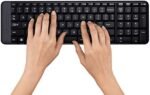 ⁦طقم كيبورد وماوس لوجيتك MK220 لاسلكي USB – أسود – عربي وإنجليزي⁩ - الصورة ⁦3⁩